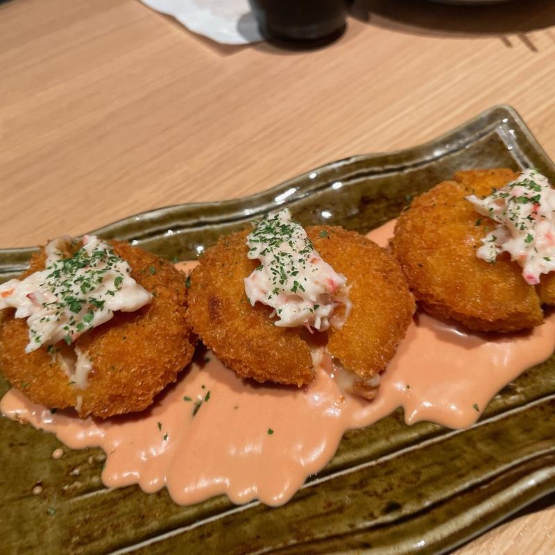 カニクリームコロッケ(海鮮問屋 地魚屋 三田店)
