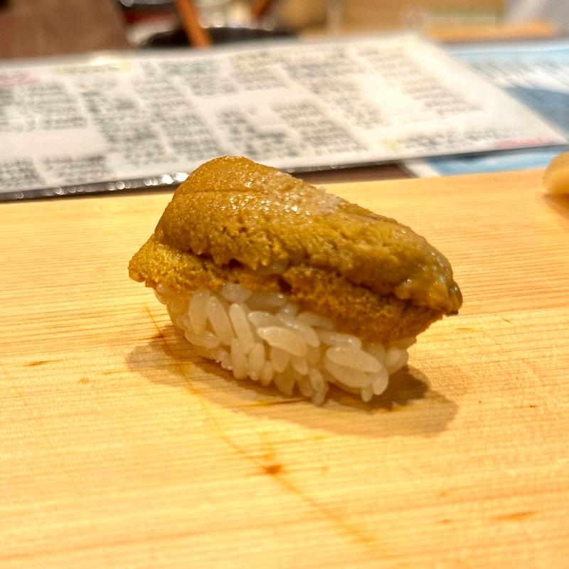 橘の生雲丹(立ち食い寿司 極)