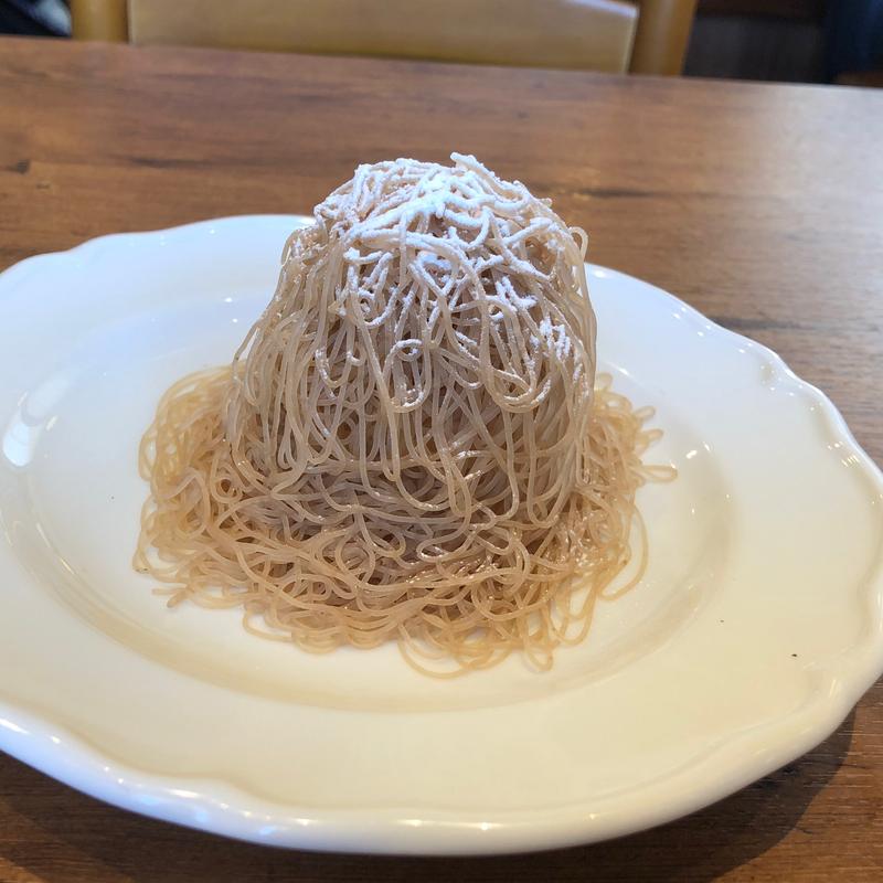 しぼりたて イタリア栗のモンブラン(ジョリーパスタ 足立六町店)