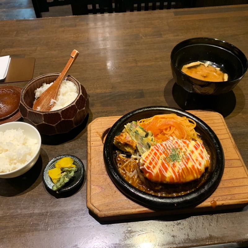 オムレツハンバーグ、Aランチ(Wa-cha Wa-cha （ワチャワチャ）)