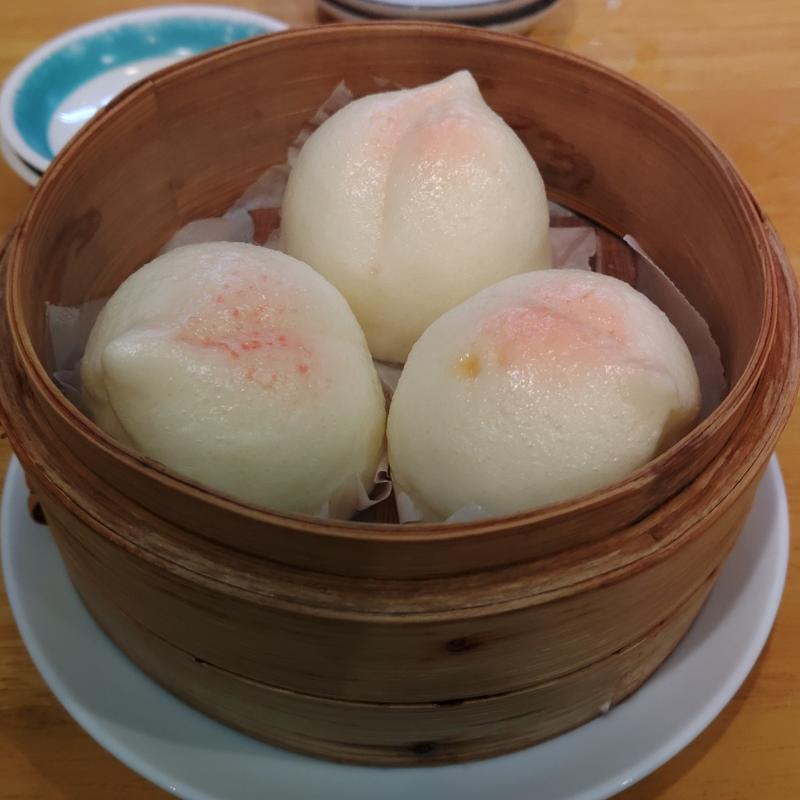 ももまん(アメリカンワールド花蓮 )