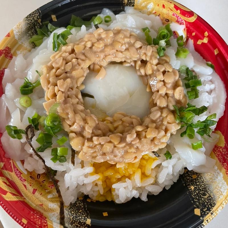 イカ納豆丼(チャレンジャー 新潟中央インター店)