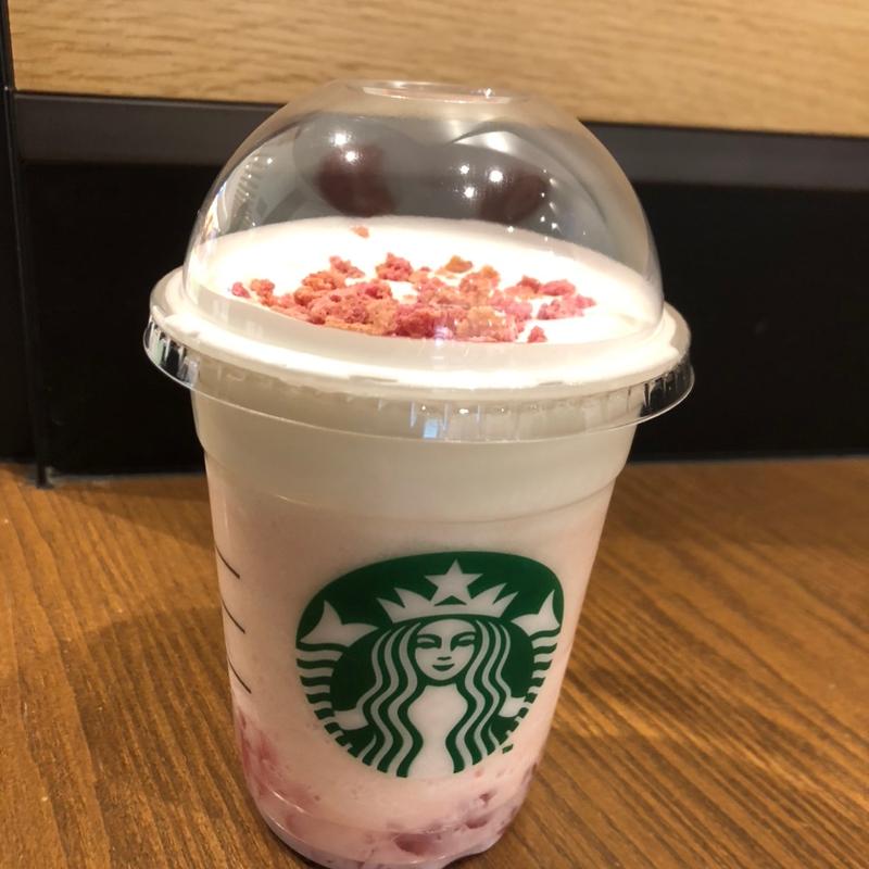 さくら咲くサクフラペチーノ(スターバックスコーヒー ららぽーと湘南平塚店)