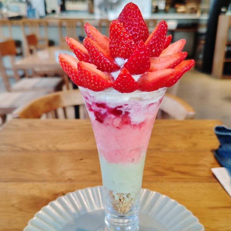 あまおうのパフェ(ESPRESSO D WORKS 名古屋)