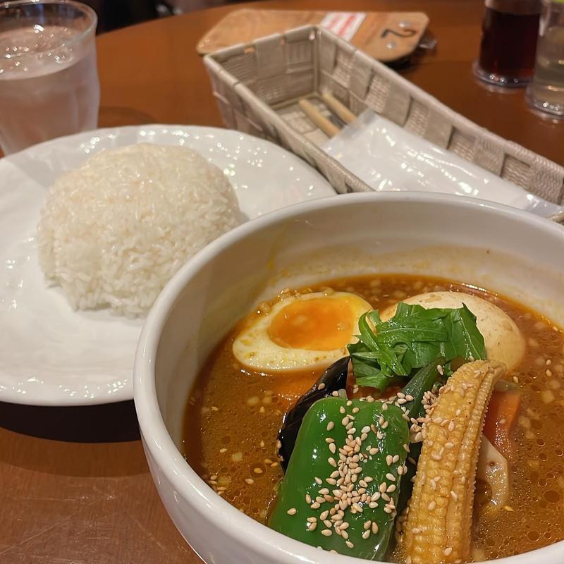 エッグと野菜のスープカリー(シャンティ 原宿店)