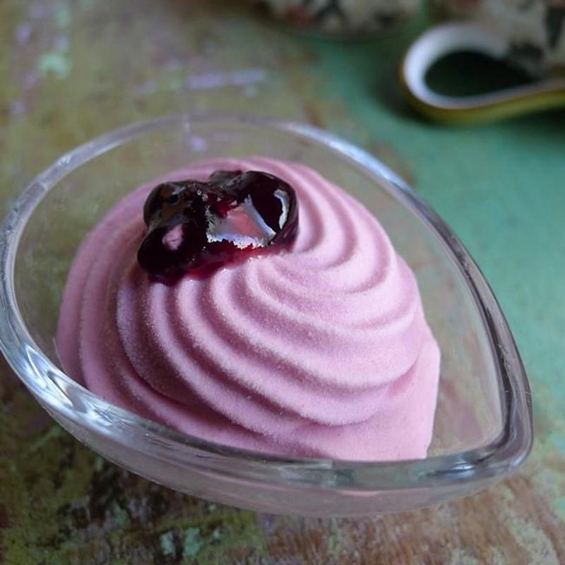 ラズベリーのムース(cafe AALIYA)