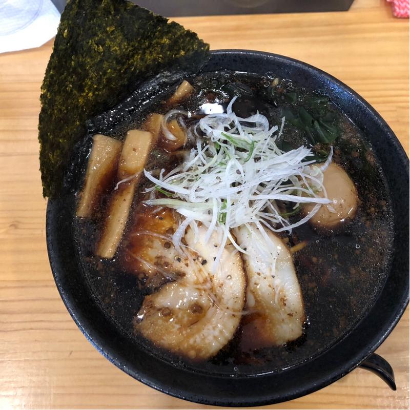 ブラック味玉ラーメン(木更津ラーメン大輝)