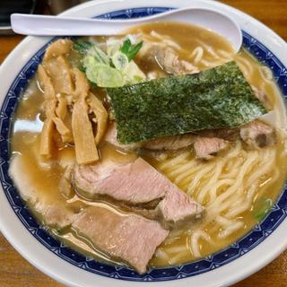 チャーシュー麺(らーめん山川)
