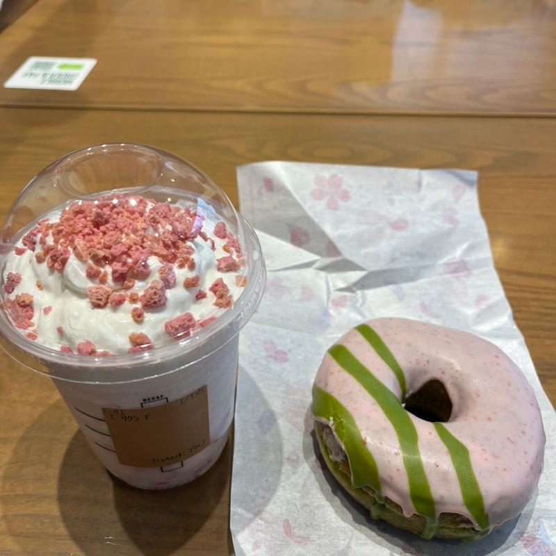 さくら咲くサクフラペチーノ、さくらと抹茶ドーナツ(スターバックスコーヒー 広島 蔦屋家電店)