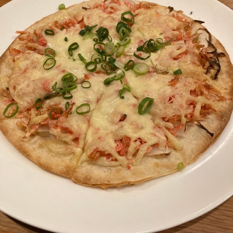 たっぷり桜えびのピザ(糸満漁民食堂 )