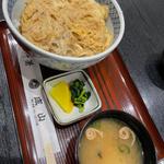 親子丼(お食事処　成山 （ナルヤマ）)