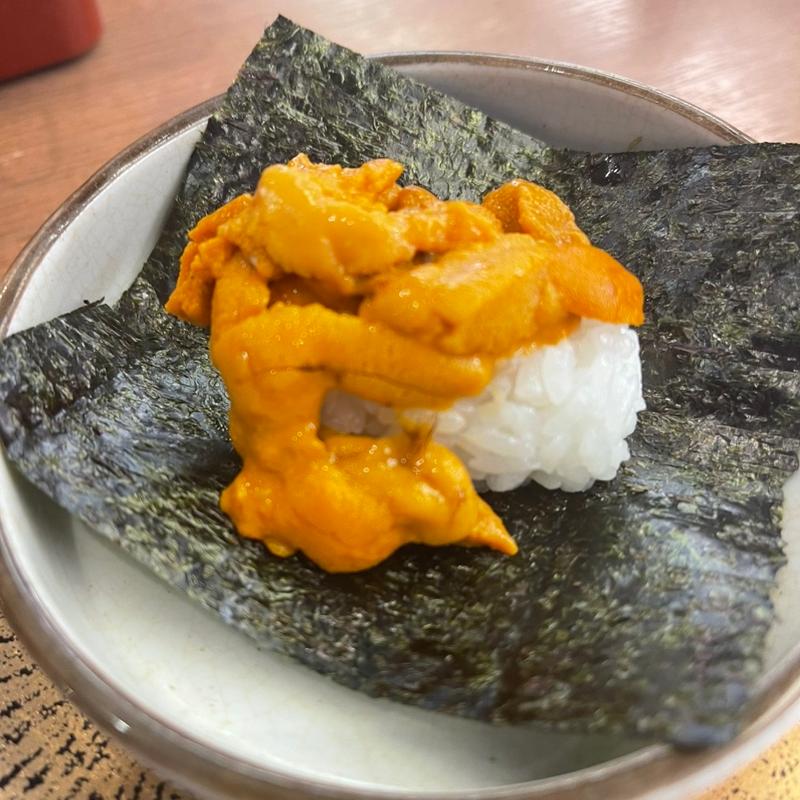 特上ウニ(すし官太 三木店)