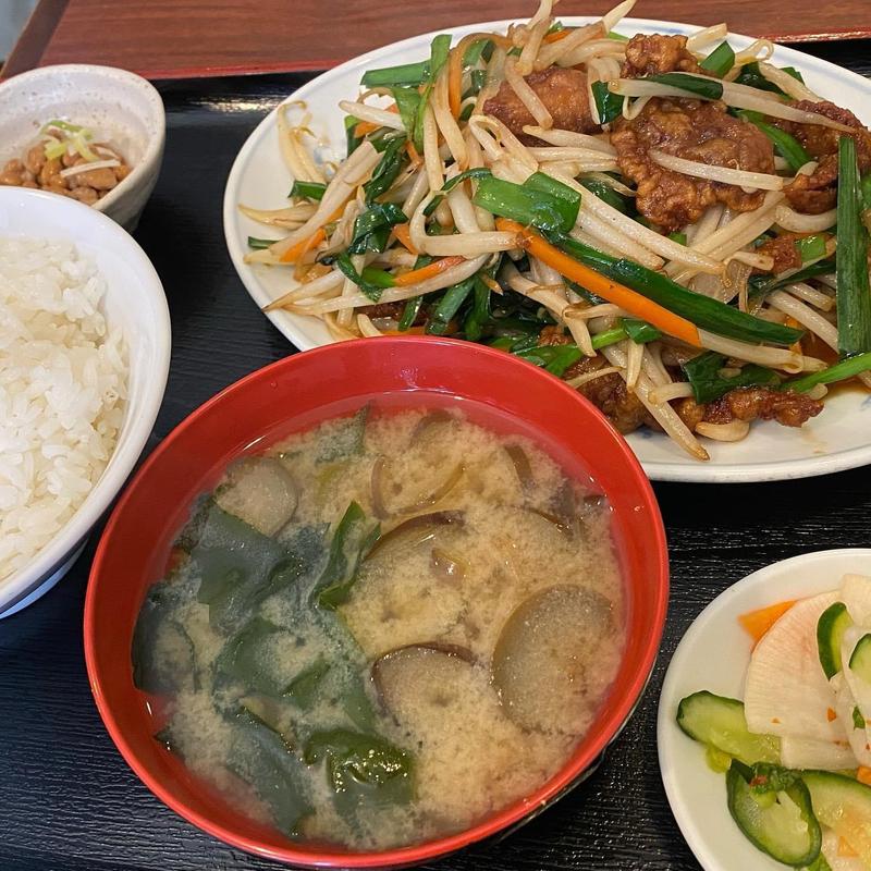 レバニラ定食(高伸)