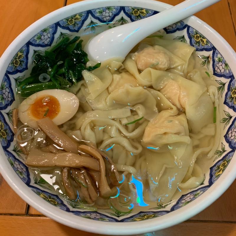 海老ワンタン麺(中国ラーメン揚州商人 飯田橋ラムラ店 )