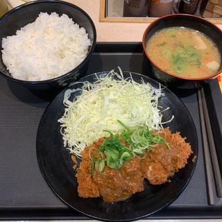 ネギ味噌チキンカツ定食＋豚汁(松のや 中野坂上店)