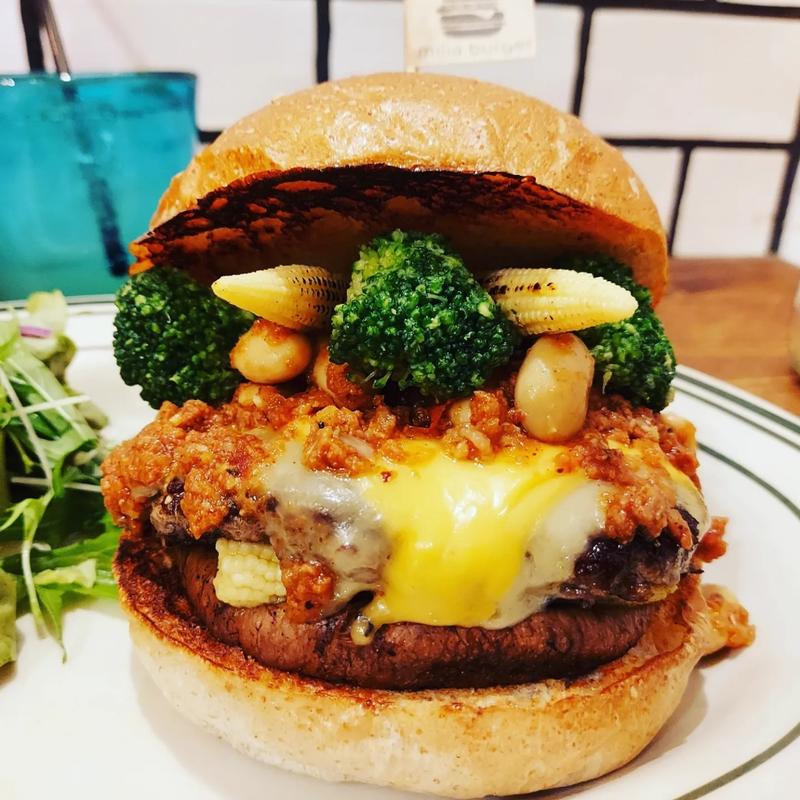 カスタムバーガー(鬼ヶ島バーガー)(milia burger)