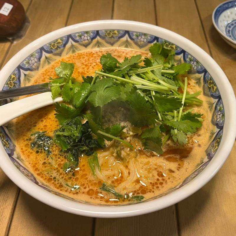 担々麺+パクチー(中国ラーメン揚州商人 新松戸店)