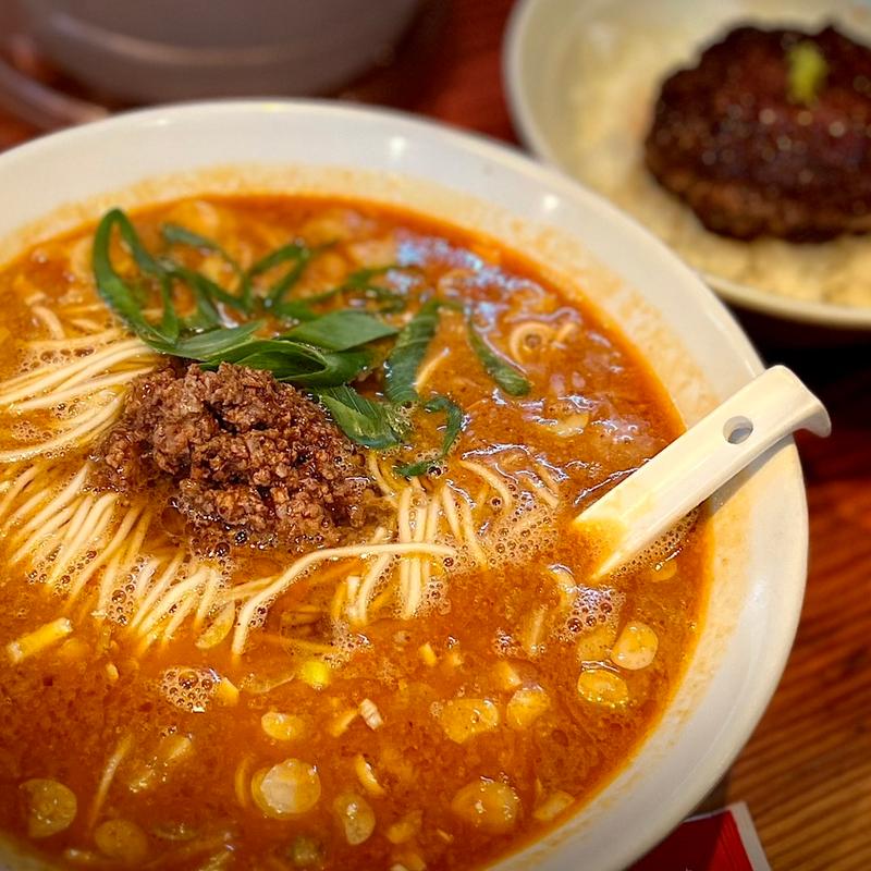 歌丸(坦々麺に変更)(らーめん芝浜 )