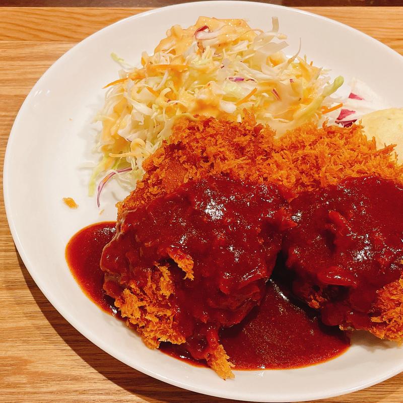 にしなかメンチ定食(とんかつ kitchen かもめ亭)