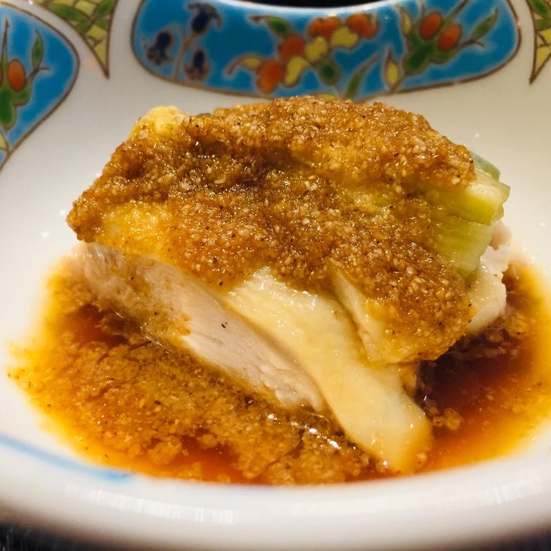 蒸し鶏(中国料理 杏仁香 （チュウゴクリョウリ アンニンシャン）)