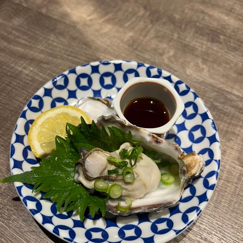 蒸し牡蠣(天ぷらと寿司酒場 新天家-しんてんち- 長岡店)