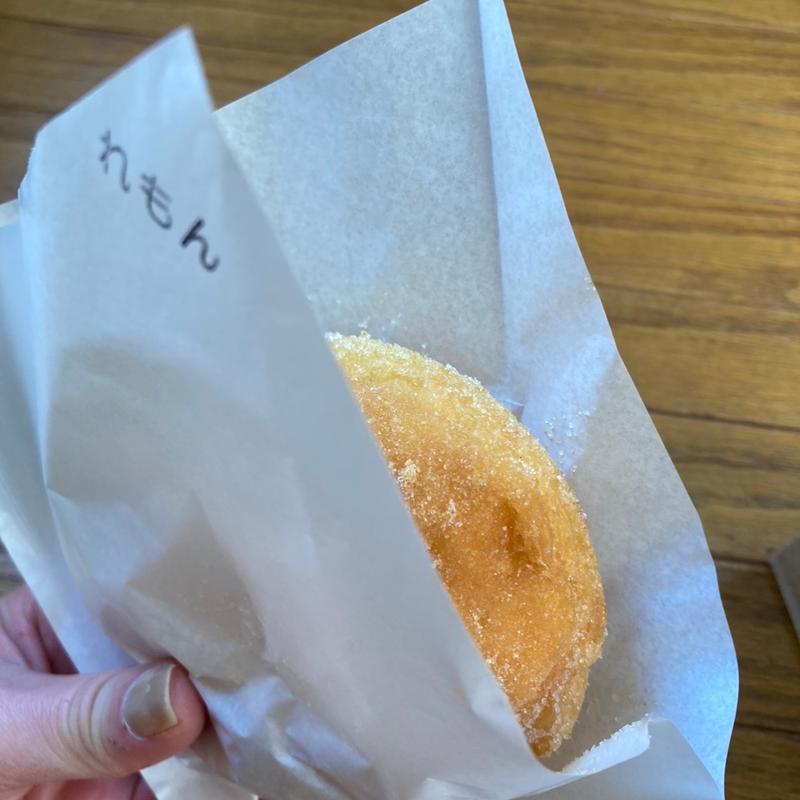 マラサダ　レモン(Shelly's マラサダ)