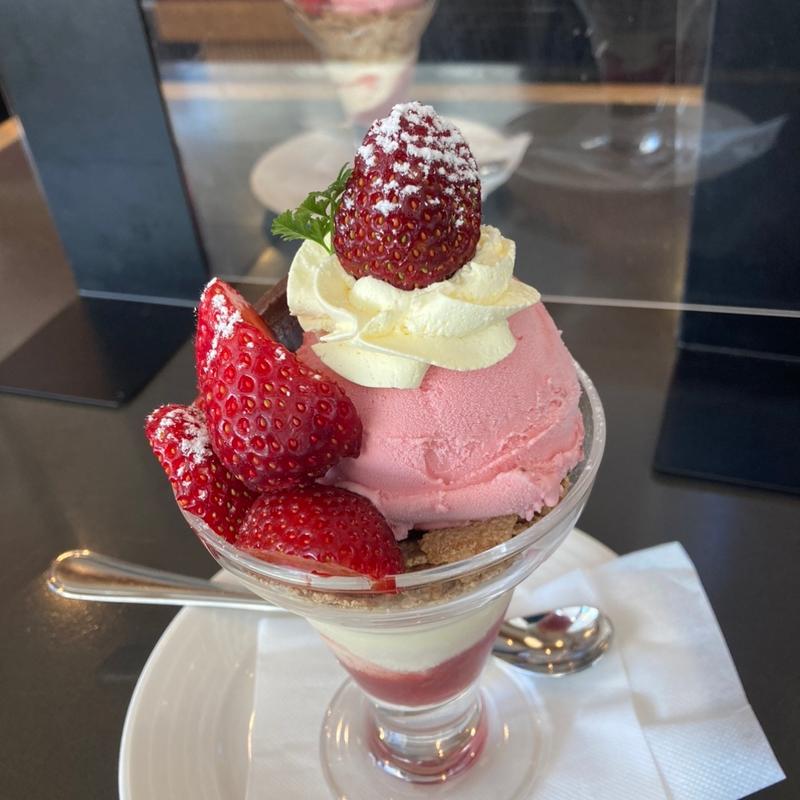 いちごパフェ(和風亭 マチナト店 )