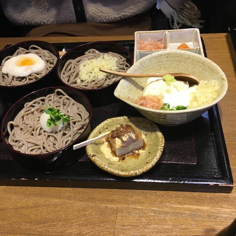 出雲そば　三色割子(おくに茶や )