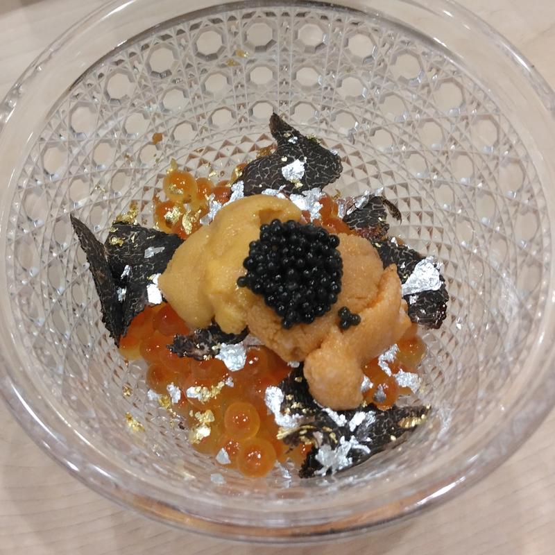 海の卵かけご飯(鮨一也)