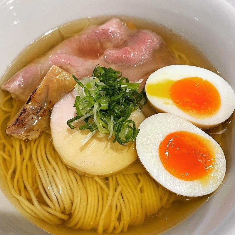 味玉白醤油そば(中華蕎麦ほし乃（旧名：清湯醤油ほし乃）)