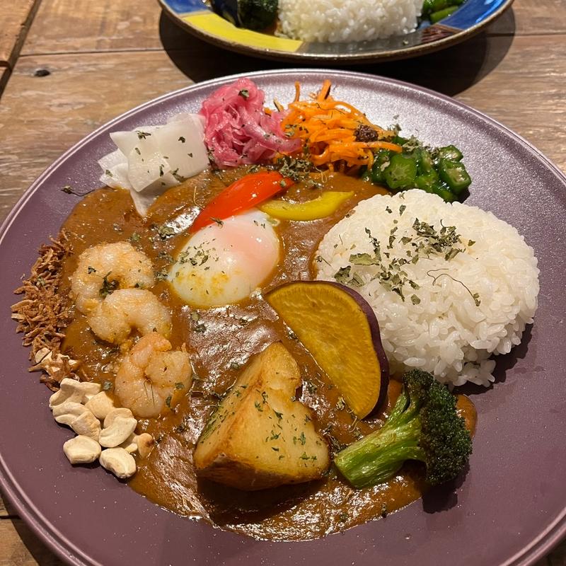 (Mikazuki curry SAMURAI. 下北沢店)
