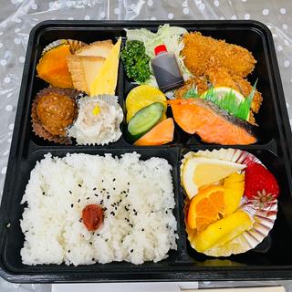 仕出弁当(かつ秀)