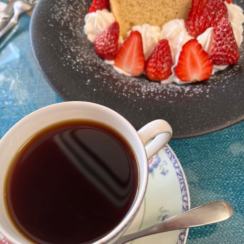 米粉シフォンケーキ＆珈琲(クールカフェ )