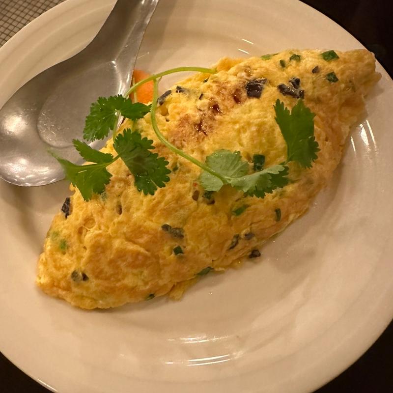 チャー・チュン（ヴェトナム風カニ玉、オムレツ）(Restaurant RIVE GAUCHE （レストラン リヴ・ゴーシュ）)