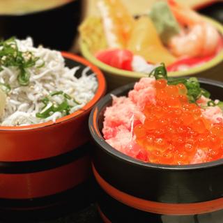 海鮮子丼3種(伊豆太郎 ラスカ熱海店)