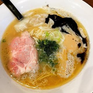 トリデンくろ(トリデン )