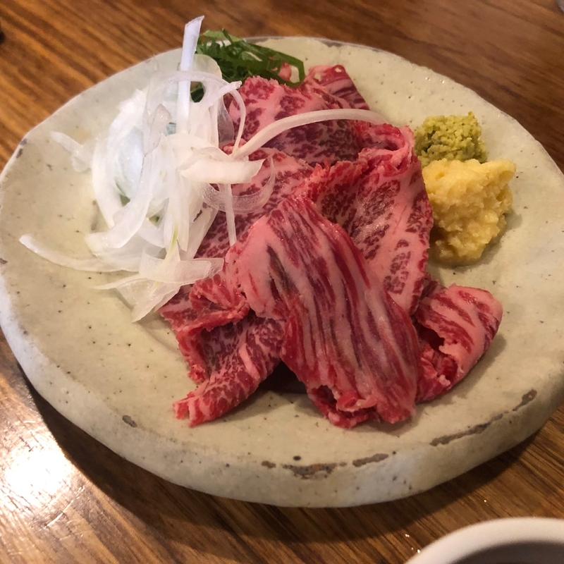 和牛ロース刺身(Yakiniku-ya  )