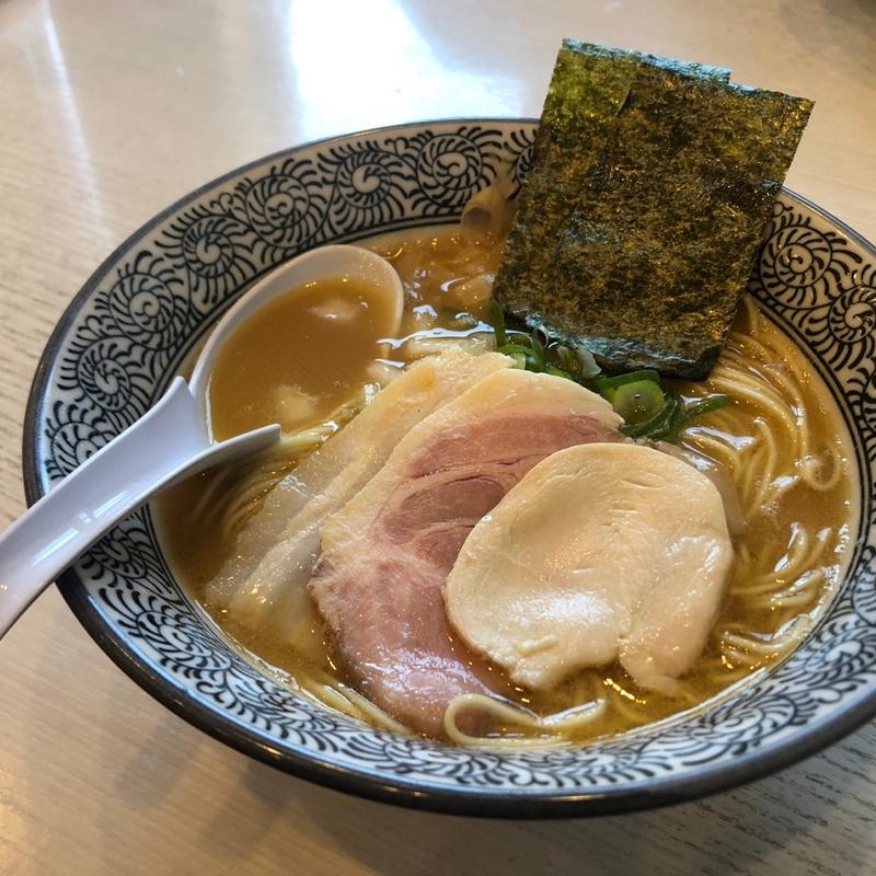 (麺屋カモメ亭)