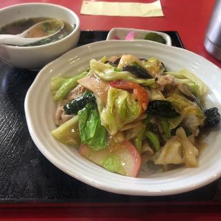 中華丼(康華飯店 （コウカハンテン）)