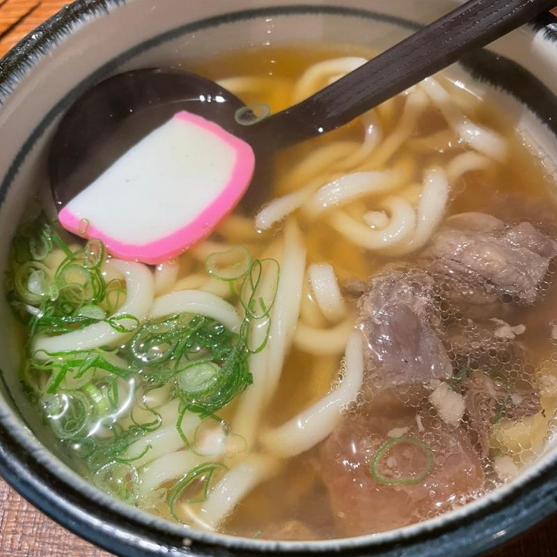 ぼっかけうどん(大盛り）(伝統自家製麺 いけや食堂)