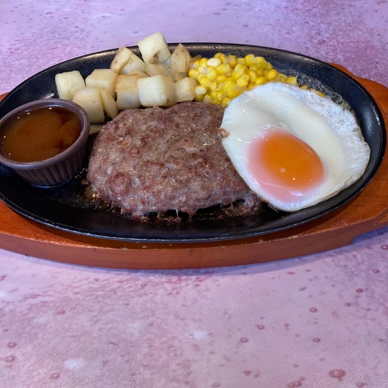 ハンバーグ(サイゼリヤ 横須賀さいか屋前店)