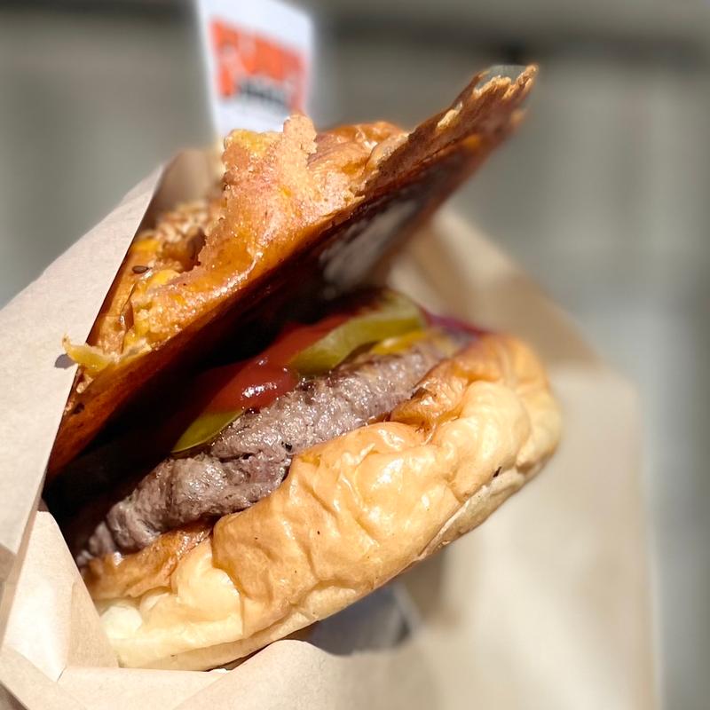 ハラペーニョチーズバーガー(サントゥーダイナー （Sun2Diner）)