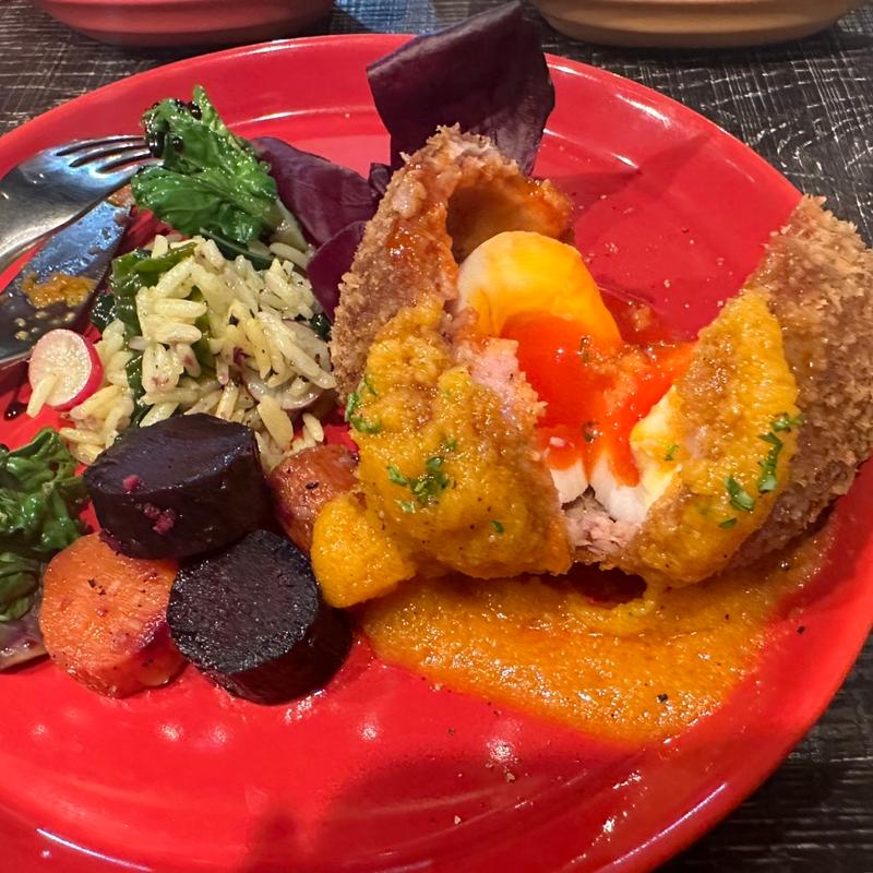 スコッチエッグ(BISTRO TSUNORI)