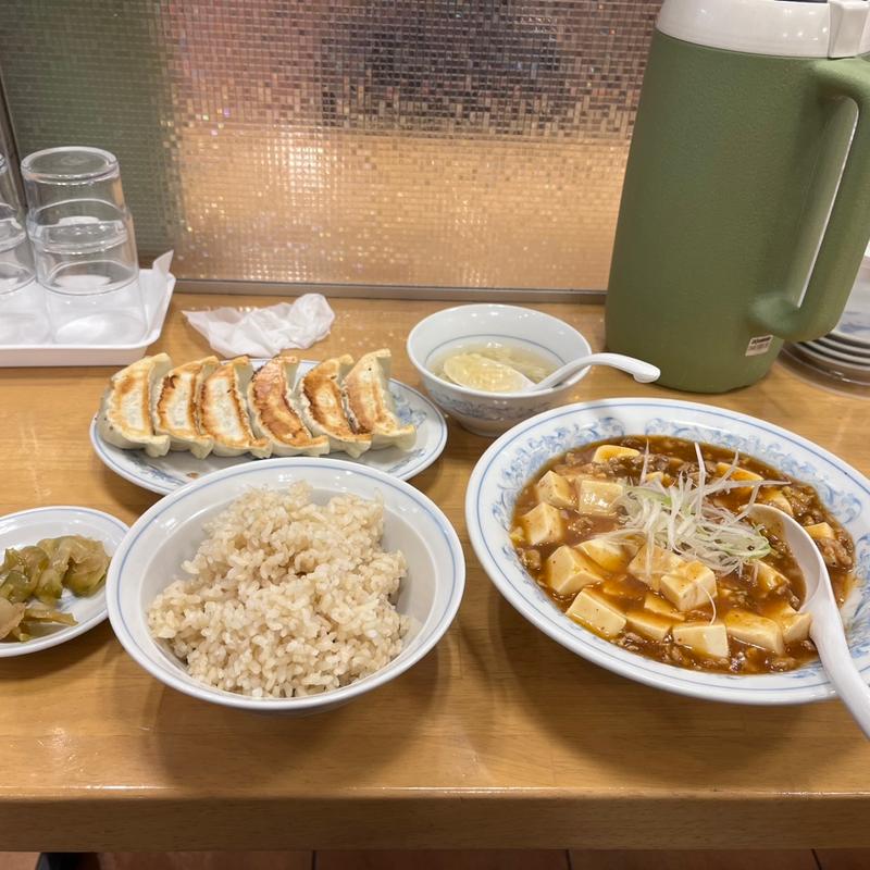ぎょうざ定食＋辛マーボ豆腐(ぎょうざの満洲 豊中駅前店)