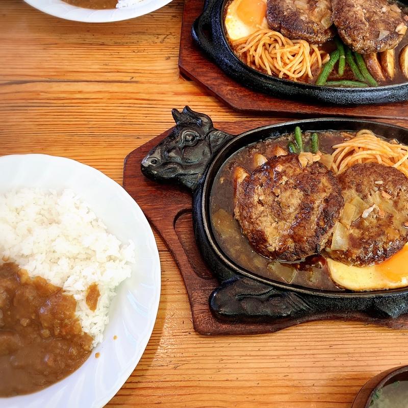 カレーとダブルハンバーグ（ライス・サラダ・みそ汁付）(カレー&ハンバーグ ヤマト 那珂川本店)