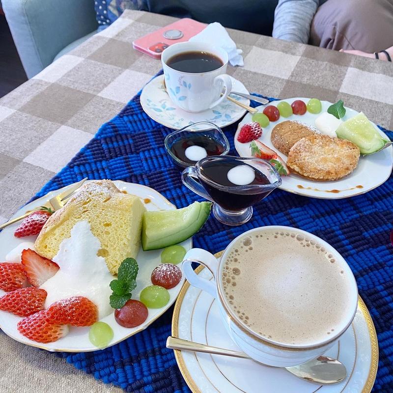 (洋菓子 シフォンケーキ専門店 くんねこ)