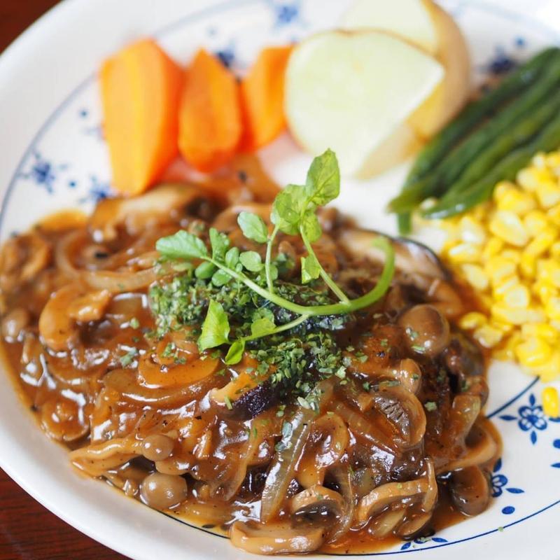 和風きのこハンバーグ(カントリーレストランスワン)