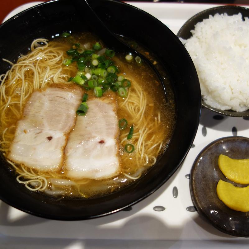 ラーメン(陽華楼)
