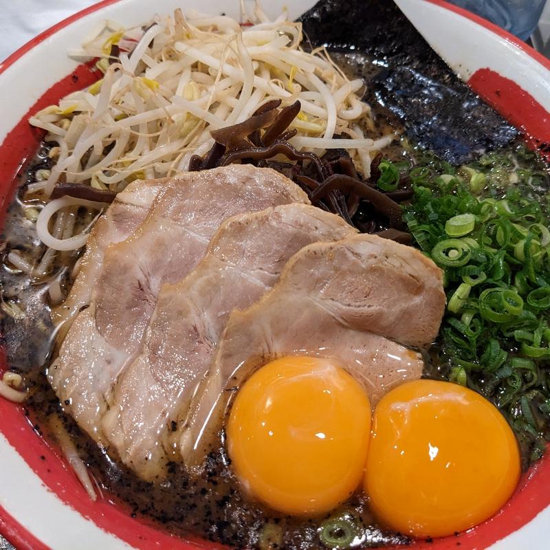 玉子入りラーメン（大盛）(黒亭 （こくてい）)