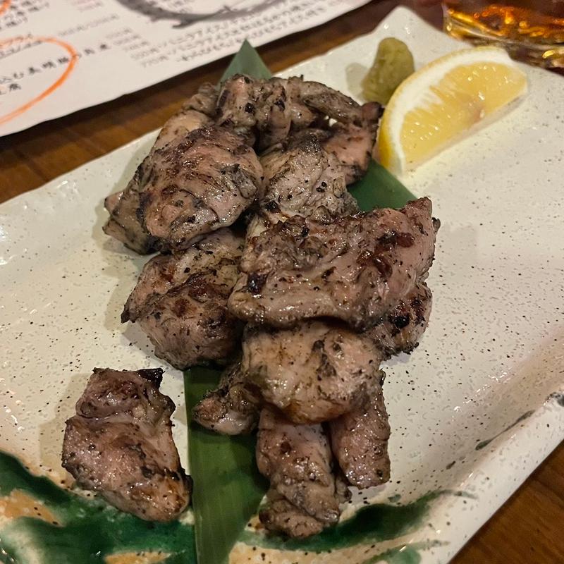 鶏の黒岩塩焼き(囲炉裏焼きと蕎麦の店 うえ田)